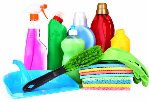 Deep cleaning stains from carpets in an Acton home